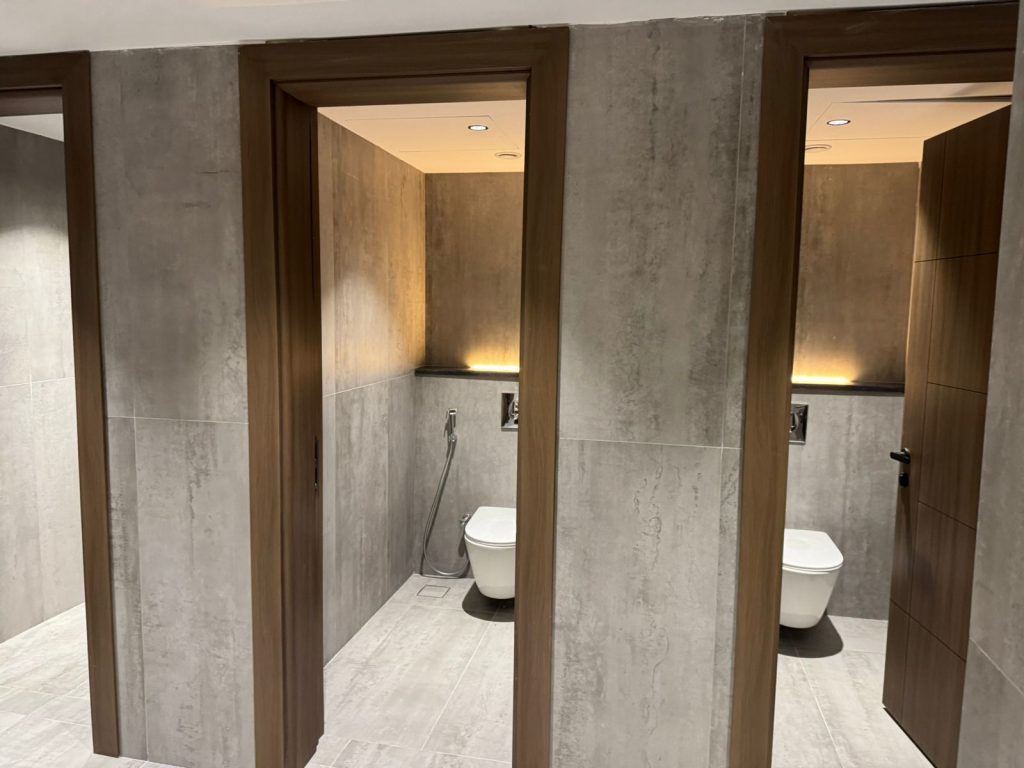 الادارية والتجارية ديباكو للمقاولات (1)