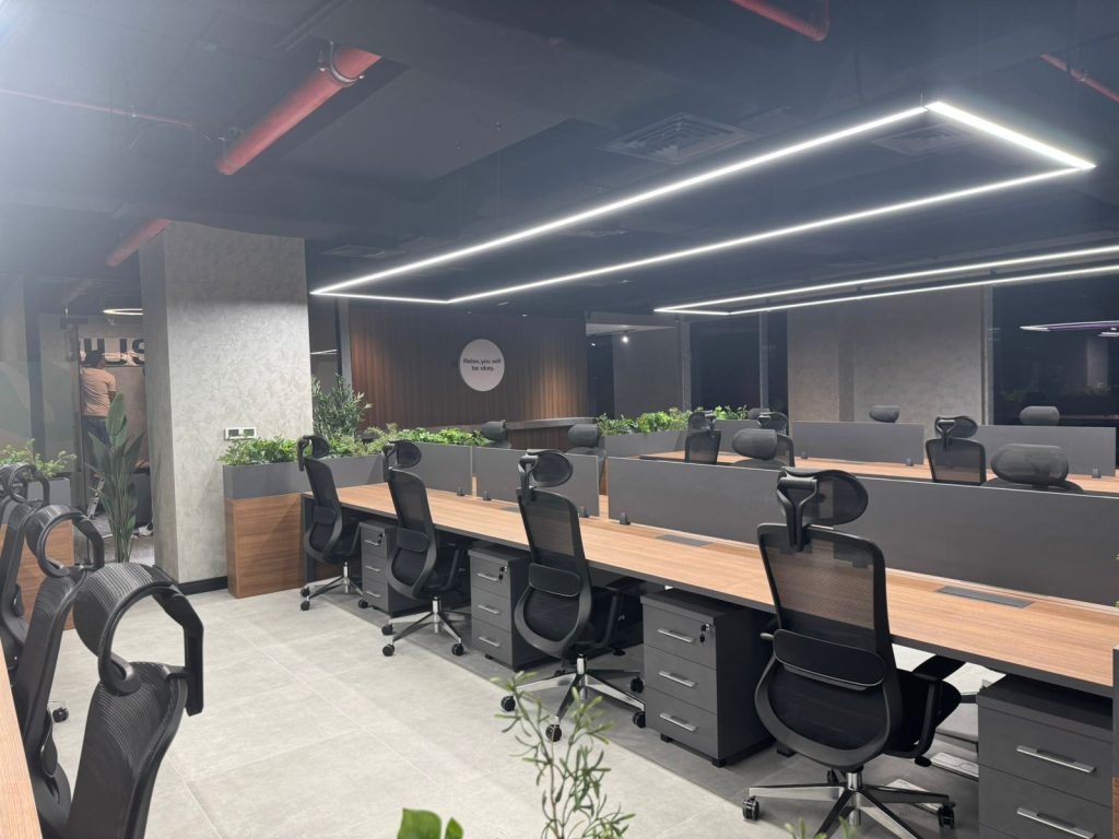 المباني الادارية والتجارية (3)